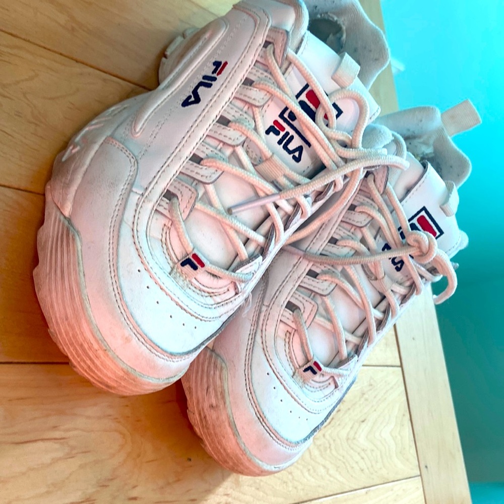 FILA Size 8.5 womans